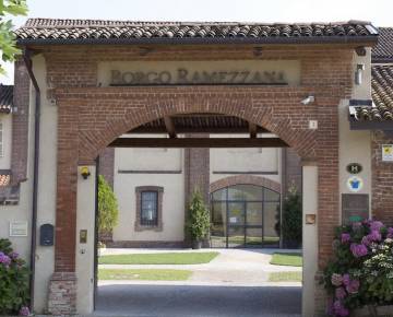 Borgo Ramezzana Country House